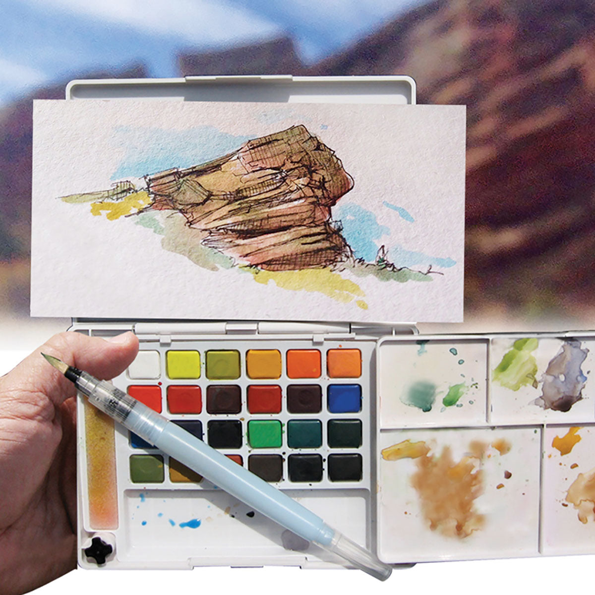 Sakura Koi Water Colors Pocket Field Sketch Box 24 set